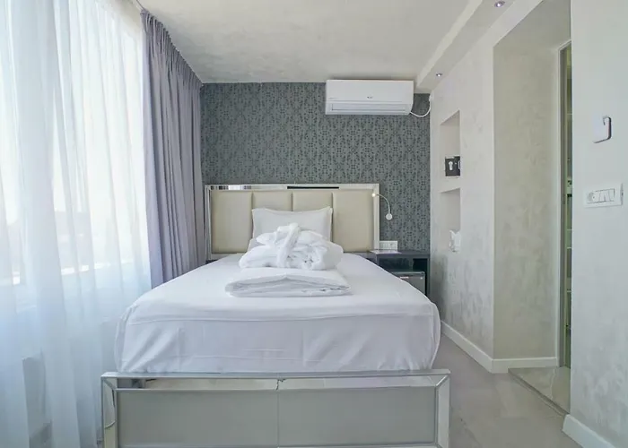 Z Executive Boutique Hotel 4*