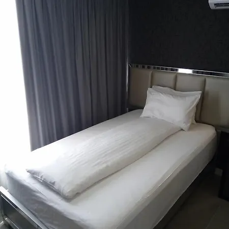 Z Executive Boutique