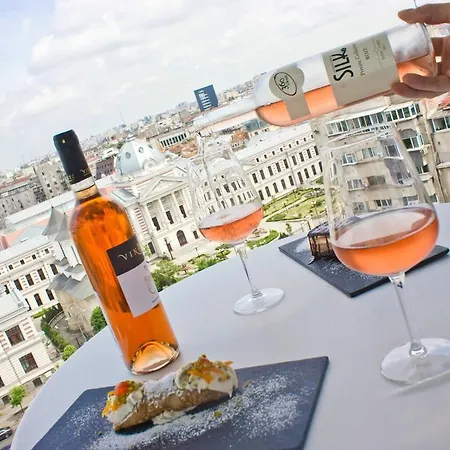 Z Executive Boutique 4*