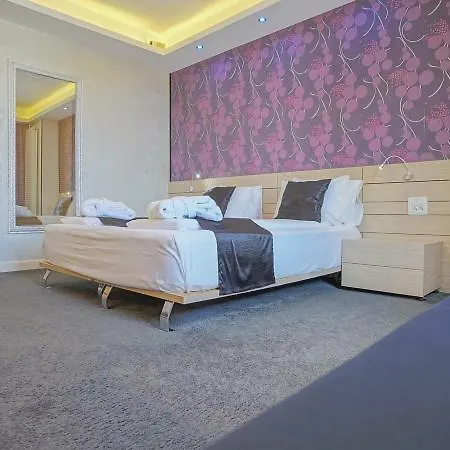 Z Executive Boutique Отель 4*