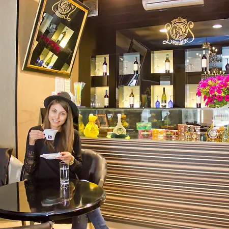 Отель Z Executive Boutique Бухарест