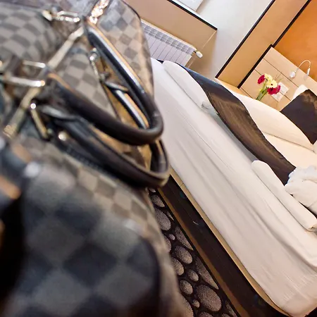 Z Executive Boutique Отель 4*