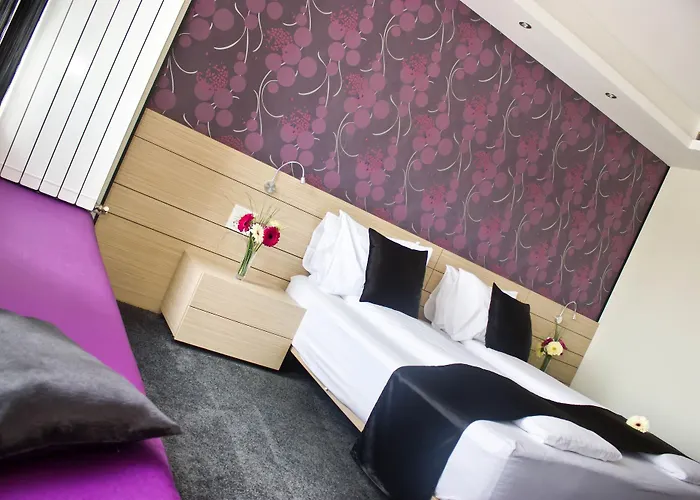 Z Executive Boutique Отель 4*