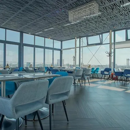 Z Executive Boutique 4* Bukareszt
